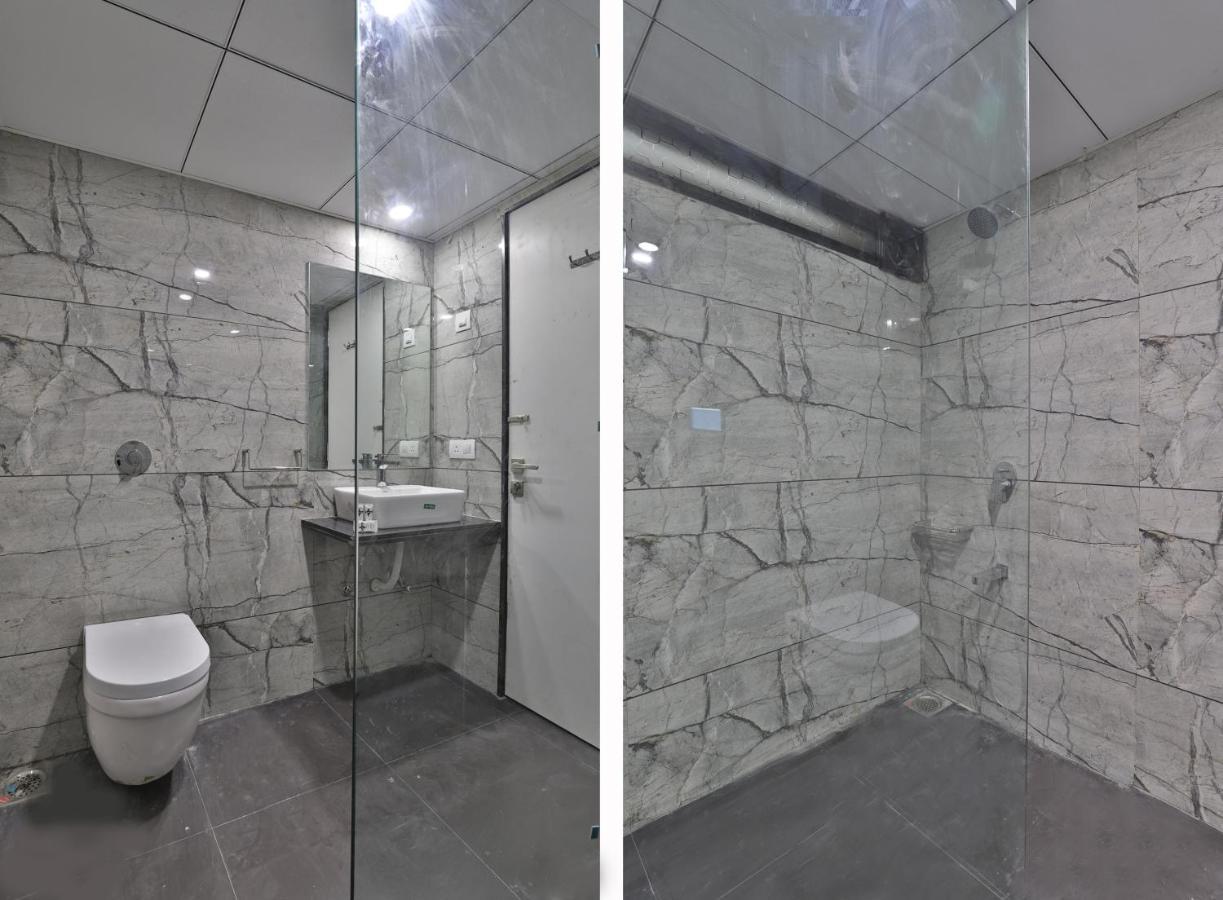 Hotel Privya Rooms And Banquet Surat Exterior foto